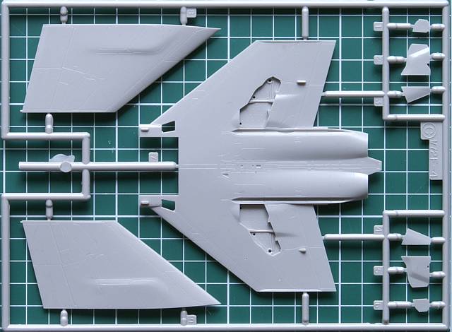 Rahmen C für F-4J und F-4S