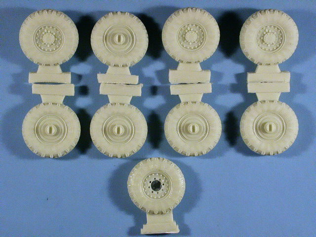 Real Model - Wheels Set For Trumpeter Stryker