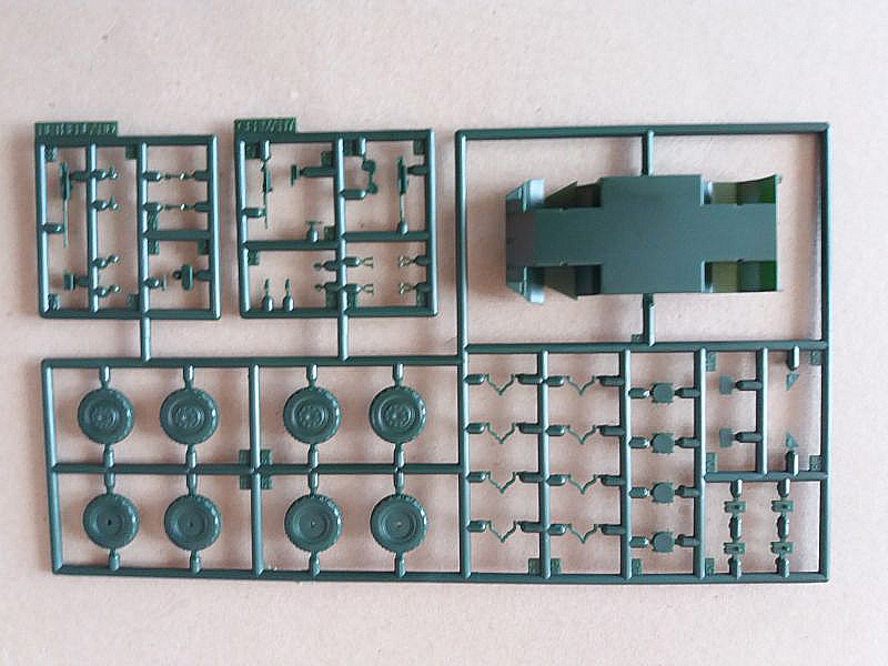 Revell - Spähwagen Fennek