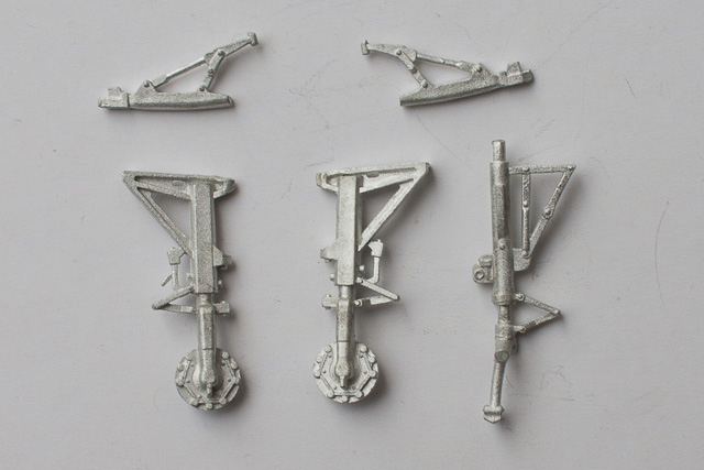 Scale Aircraft Conversions - T-38 Talon Landing Gear