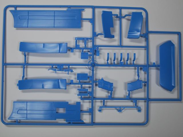 Italeri - Volvo FH 16 Showtruck Sandro Munari: "il Drago"