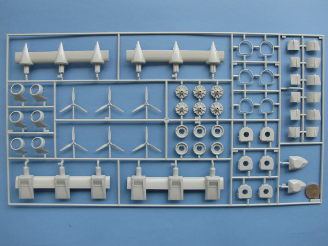 Revell - Blohm & Voss BV222 "Wiking"