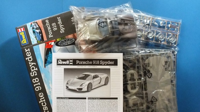 Revell - Porsche 918 Spyder