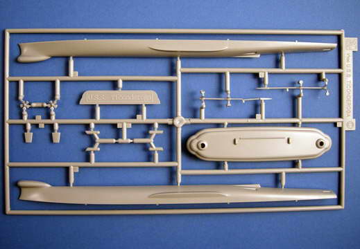 Bei allen Dragon / Revell-Ticonderoga und Spruance-Modellen identisch