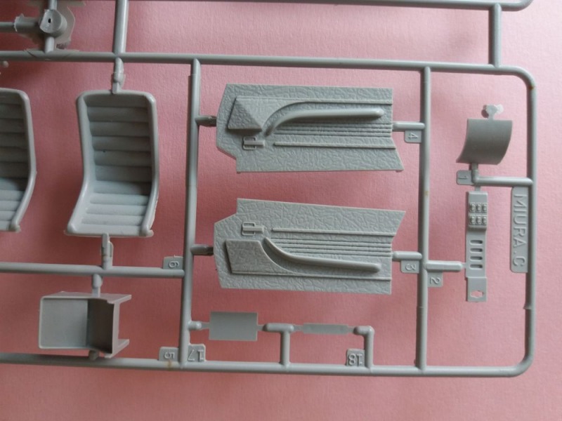 Italeri - Lamborghini Miura Modellset