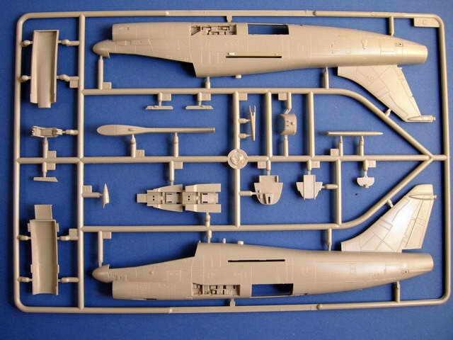 HobbyBoss - TA-7C Corsair II