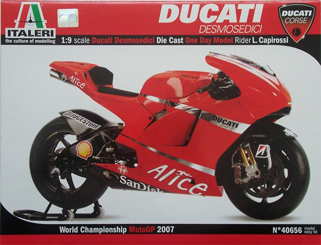 Italeri - DUCATI Desmosedici Moto GP 2007