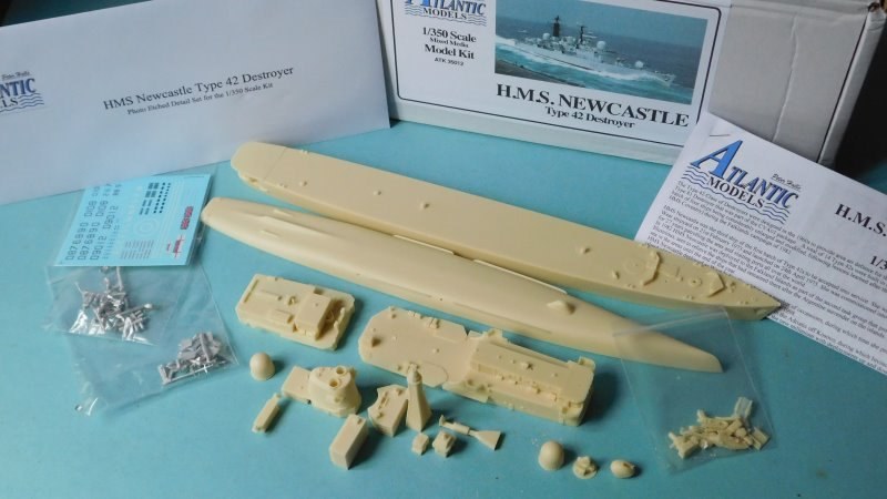 Atlantic Models - H.M.S. Newcastle