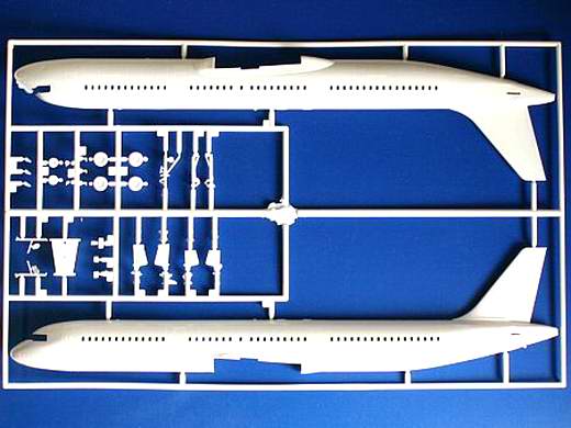 Revell - Airbus A 321-100 "Lufthansa Retro Design"