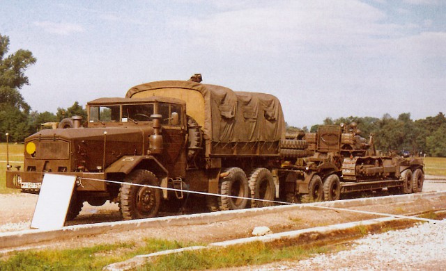  - Schwerlasttransporter der Bundeswehr