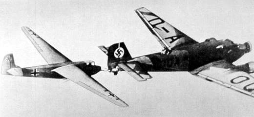 Ju52/3m im Starrschlepp mit DFS 230