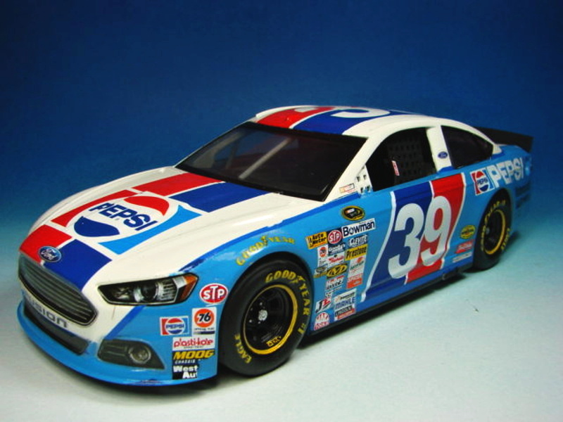 Fictional 2015 Ford Fusion #39 „Pepsi“ Maßstab 1:24