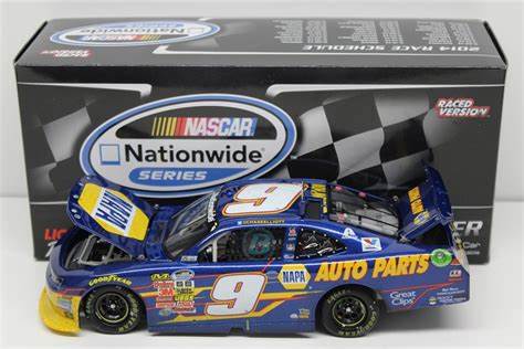 Action Performance 1:24 NASCAR 